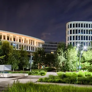 *** Hotel Sound Garden Airport Polsko